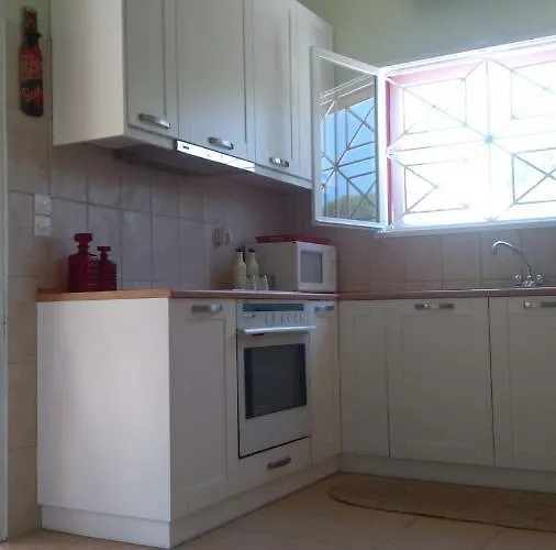 Деревянный коттедж Olive Garden